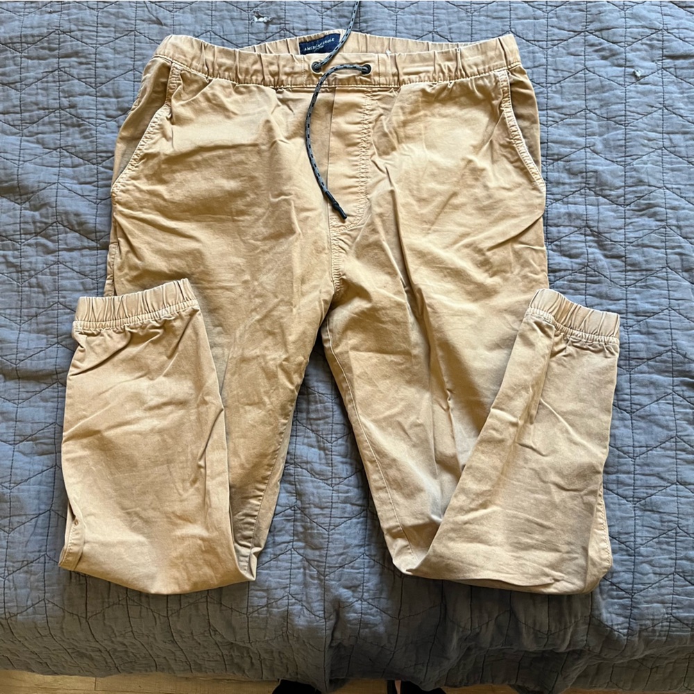 American Eagle Tan Jogger Pants